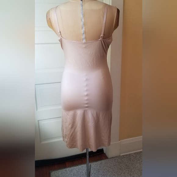Spanx NWT Nude Full Slip Size 2X - Picture 2 of 8